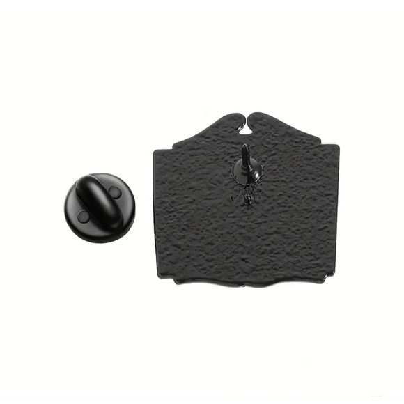 Camp Crystal Lake Enamel Pin Friday the 13th Horror Movie Jason Voorhees Yellow - Picture 4 of 5